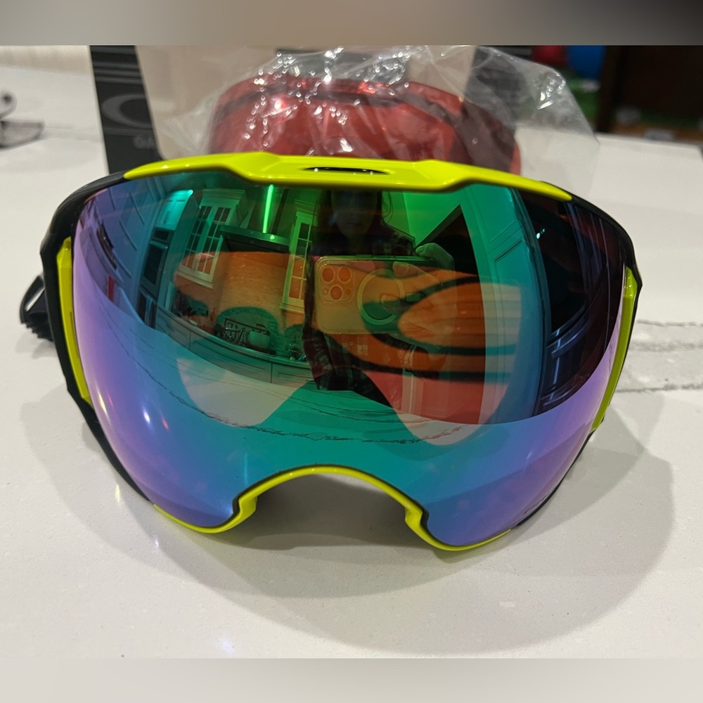 Oakley snowboarding googles